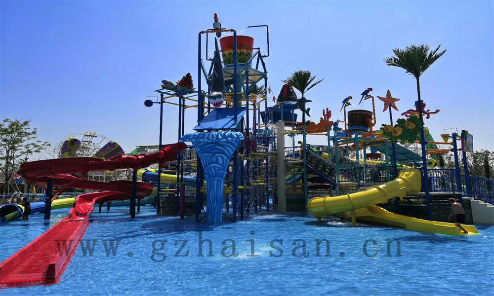 鋼結構水上滑滑梯讓您在夏季中暢游水上樂園